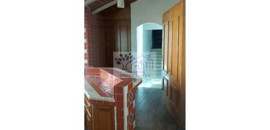 RENTA O VENTA DE CASA CON AMPLIO JARDÍN EN SAN ESTEBAN TIZATLAN