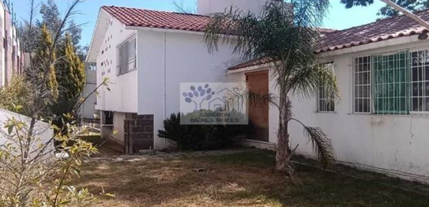 RENTA O VENTA DE CASA CON AMPLIO JARDÍN EN SAN ESTEBAN TIZATLAN