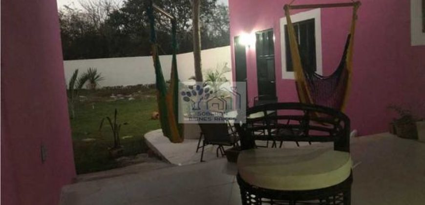 VENTA DE CASA DE 1 NIVEL CON ALBERCA Y JARDÍN QUINTAS BASPUL YUCATÁN