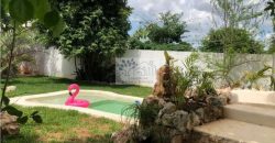 VENTA DE CASA DE 1 NIVEL CON ALBERCA Y JARDÍN QUINTAS BASPUL YUCATÁN