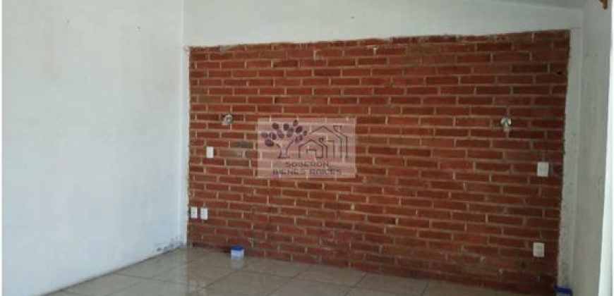 VENTA DE CASA DE UN PISO CON JARDÍN EN SAN ANDRÉS AHUASHUATEPEC