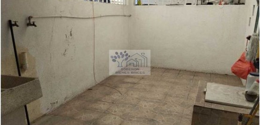 VENTA DE CASA DE UN PISO CON JARDÍN EN SAN ANDRÉS AHUASHUATEPEC