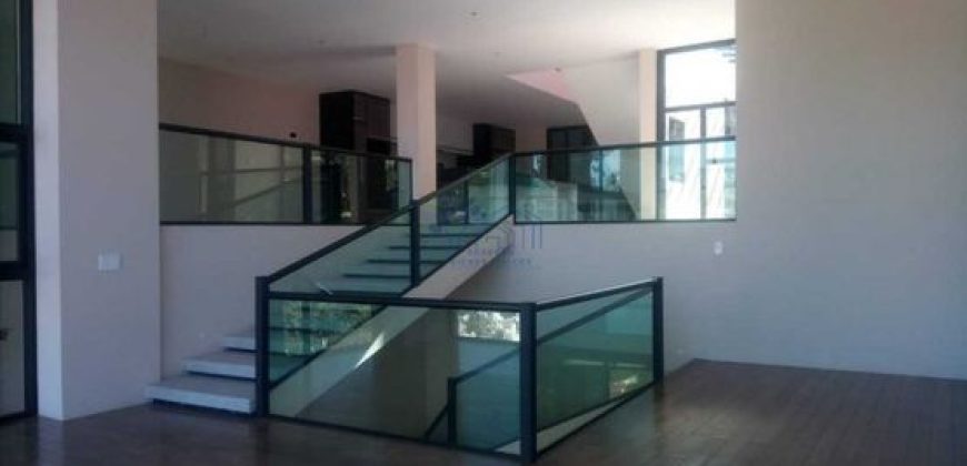 VENTA DE CASA EN DESNIVELES CON VISTA PANORÁMICA EN OCOTLAN