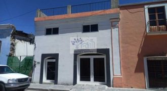 VENTA EDIFICIO CON DEPARTAMENTO A UNA CUADRA DEL CENTRO DE IXTACUIXTLA